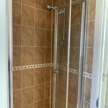 Sherfield Park Ensuite Room Sherfield upon Loddon Exterior photo