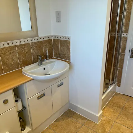 Sherfield Park Ensuite Room Sherfield upon Loddon Exterior photo