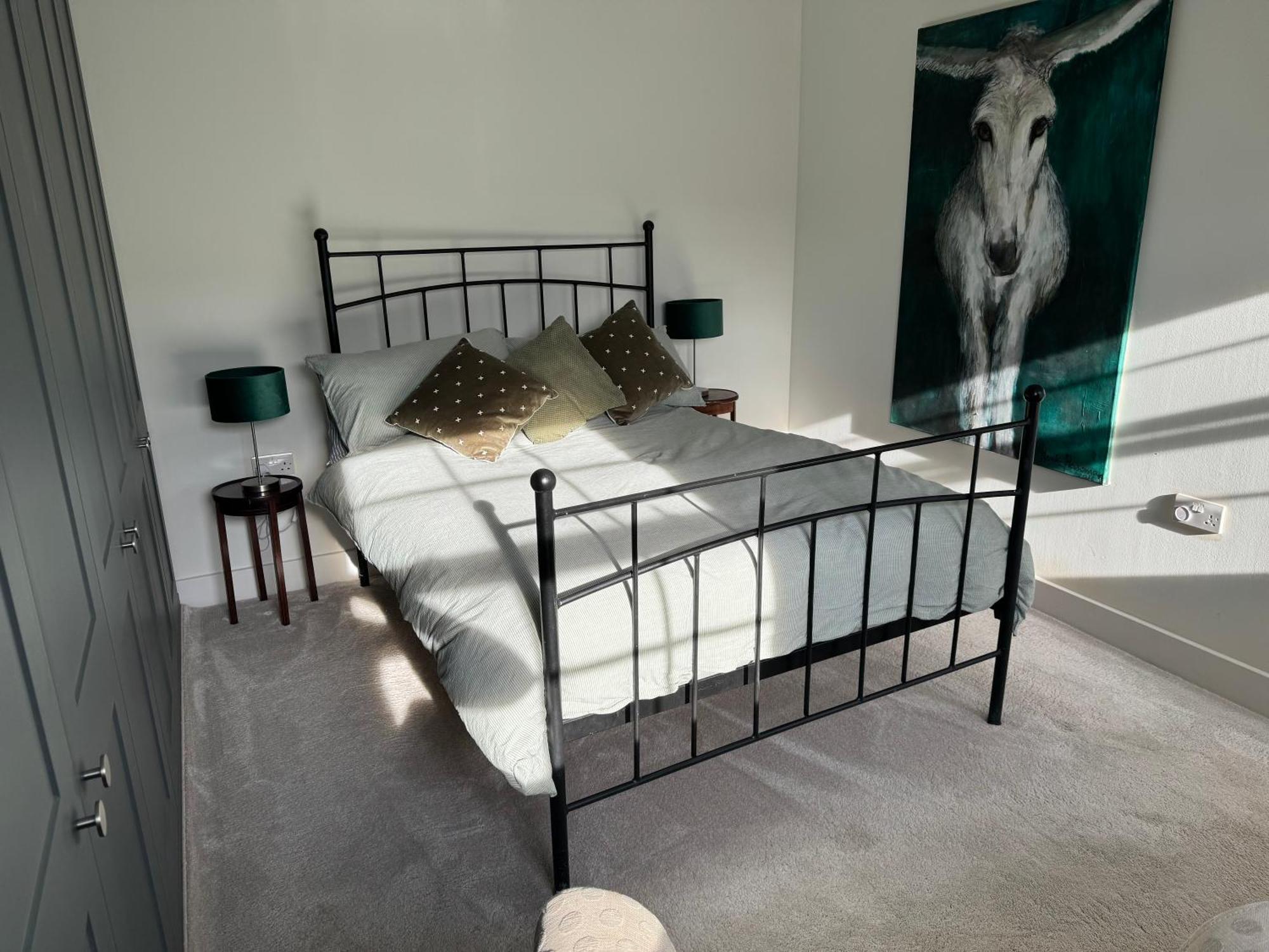 Sherfield Park Ensuite